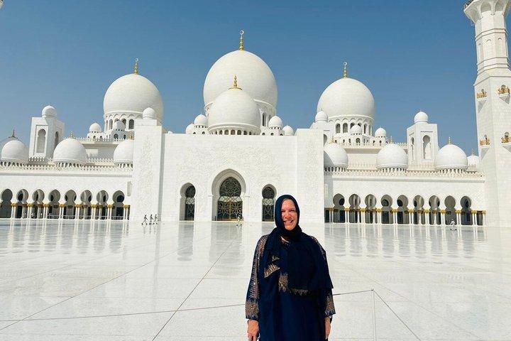 Tour guidato privato culturale e del patrimonio di Abu Dhabi Premium