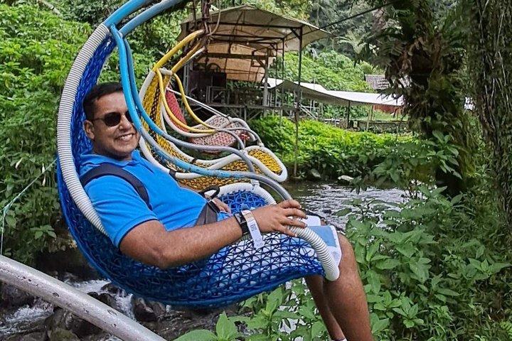 ジャカルタ・シトゥ・グヌン自然と滝の日帰り旅行から