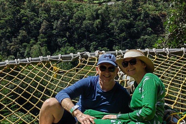 ジャカルタ・シトゥ・グヌン自然と滝の日帰り旅行から