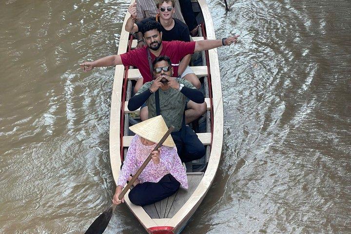 Cu Chi Tunnels & Mekong Delta Adventure: Full-Day Small Group