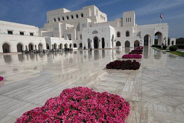 Muscat City Highlights Shared Half Day Tour
