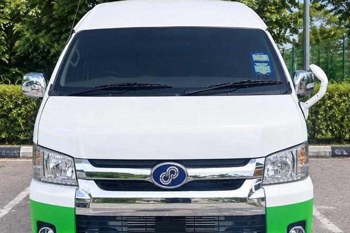 シンガポールからクアラルンプールへのプライベート片道送迎