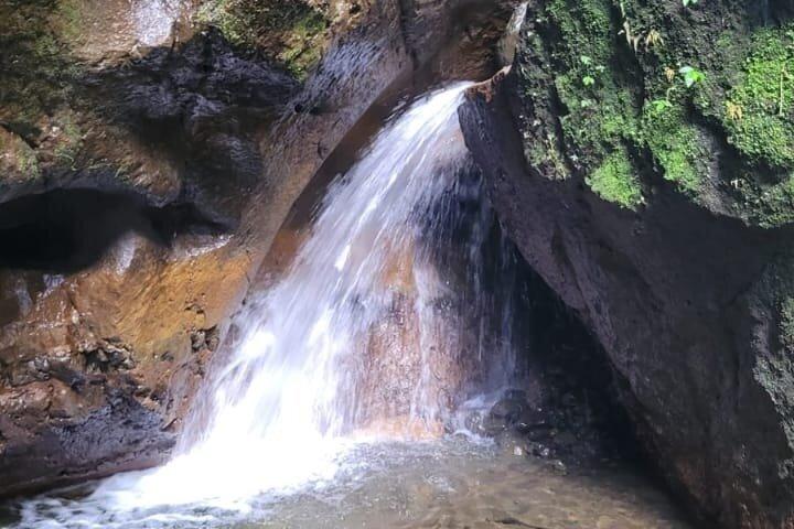 Napuru Waterfall Hiking Experience in Arusha