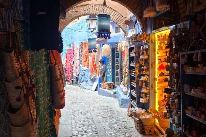 Excursion privée à Chefchaouen depuis Tanger - avec Guide Expert