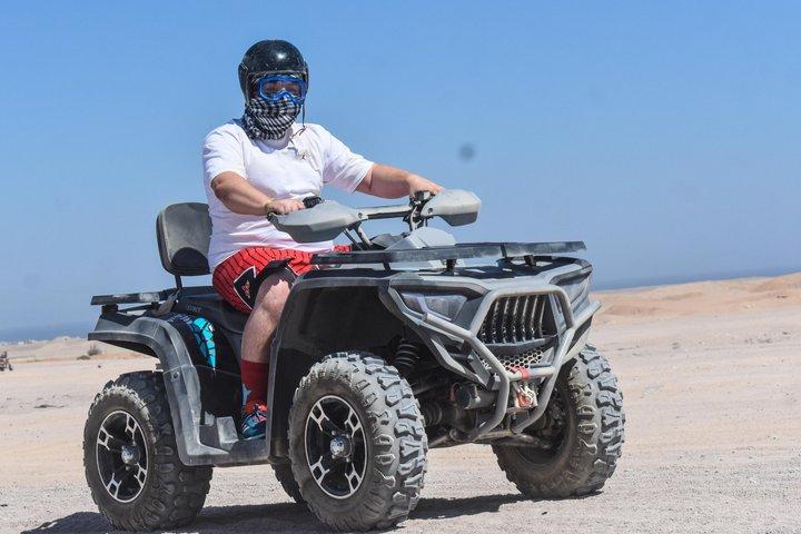 ハルガダ ATV クアッドサファリ、バギー、BBQディナー＆ショー