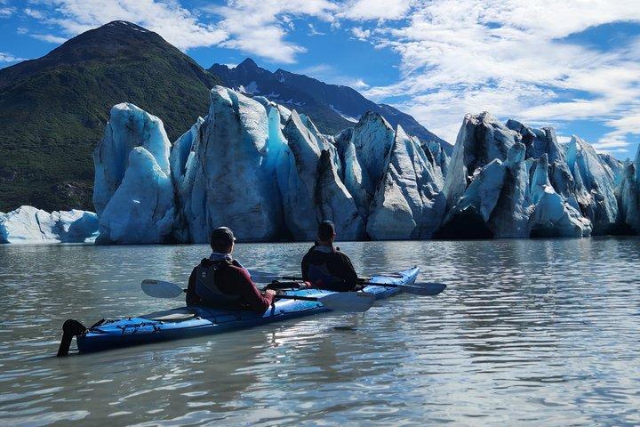 Glacier Blue Kayak & Grandview Tour