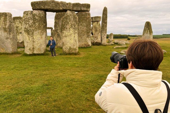 Stonehenge VIP Experience - Inner Circle Access Private Tour