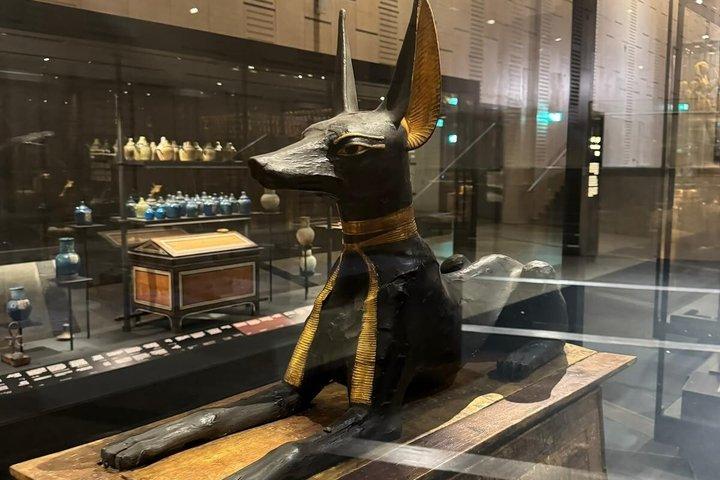 プライベートVIPギザのピラミッド、スフィンクス＆GEM博物館とランチ