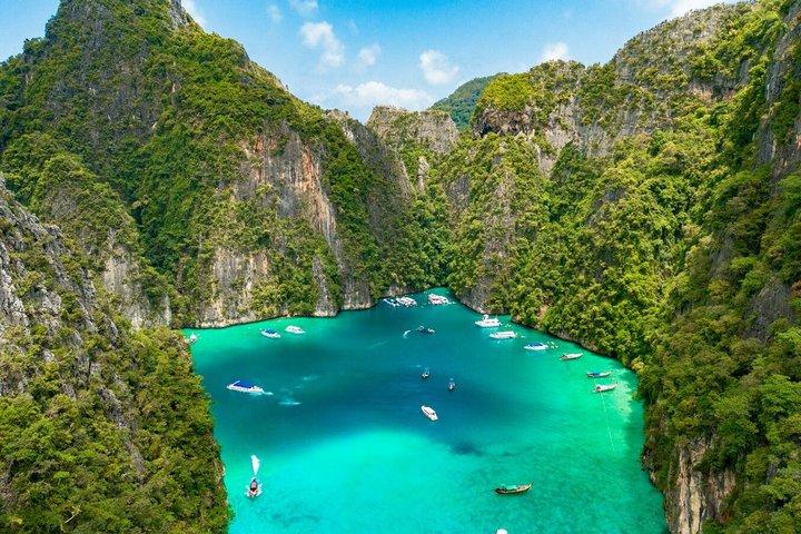プーケットからカタマランで巡るPhi Phi、ジェームズ・ボンド、バンブー諸島