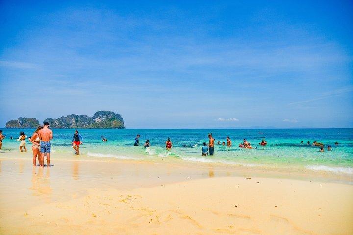 プーケットからカタマランで巡るPhi Phi、ジェームズ・ボンド、バンブー諸島