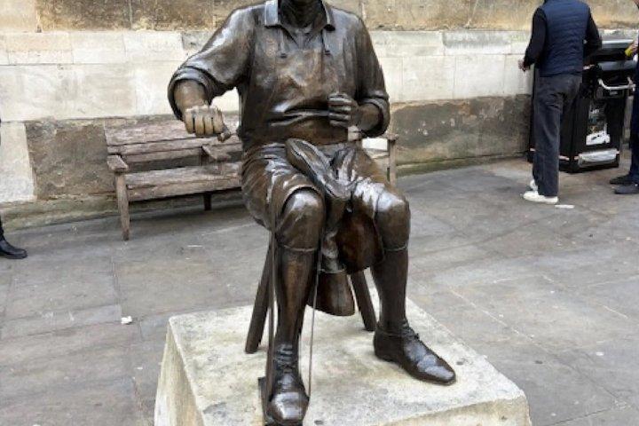 ロンドン塔からセント・ポールズまで:ウォーキングツアー