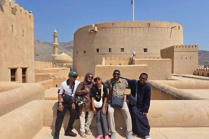 Shared Full-Day Nizwa & Jebel Shams Mountain Tour from Muscat