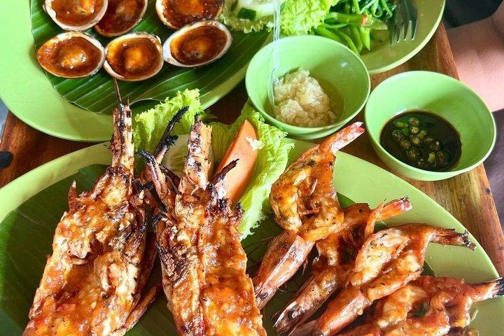 Romantic Seafood Dinner Jimbaran beach include Transfers