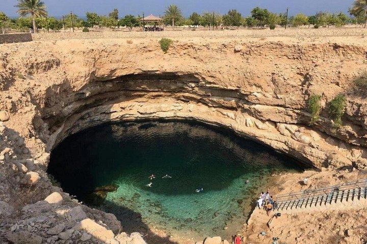 Ultimate 3-Day, 2-Night Oman Adventure Tour
