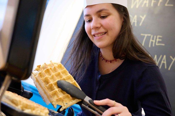 Laboratorio di Waffle con Degustazione di Birra a Bruges