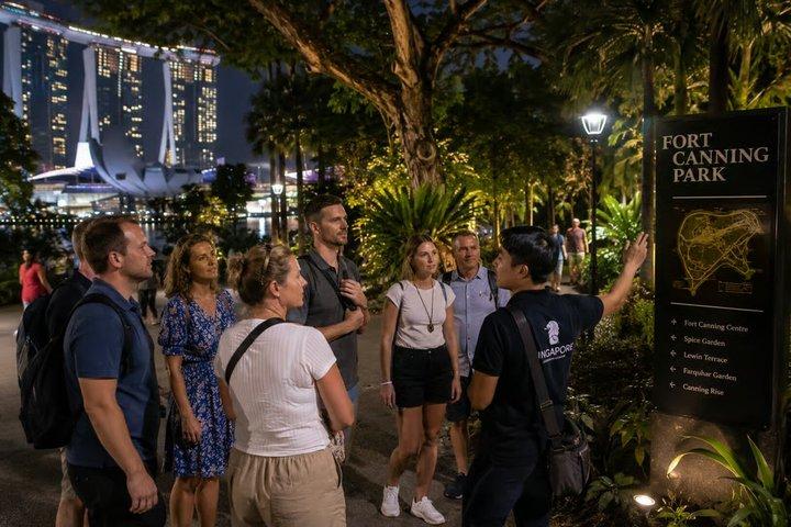 シンガポール夜のツアー フォートキャンニング公園とフードストリート