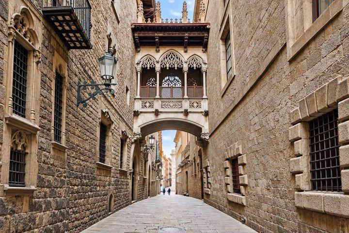 Gothic Quarter & 360 Views - Max 6 Guests