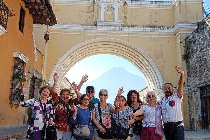 Antigua 1542: A cultural walking tour