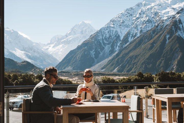 Mt. Cook Fly Explore Fly ex Queenstown by Glenorchy Air