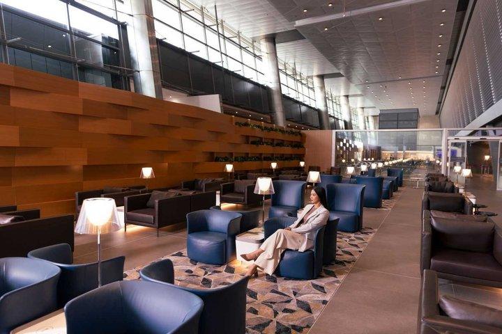 カタール: ドーハ・ハマド国際空港 (DOH) アル・マハ ラウンジ
