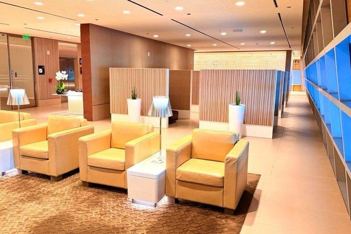 カタール: ドーハ・ハマド国際空港 (DOH) アル・マハ ラウンジ
