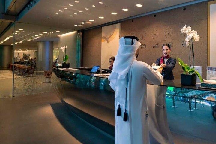カタール: ドーハ・ハマド国際空港 (DOH) アル・マハ ラウンジ
