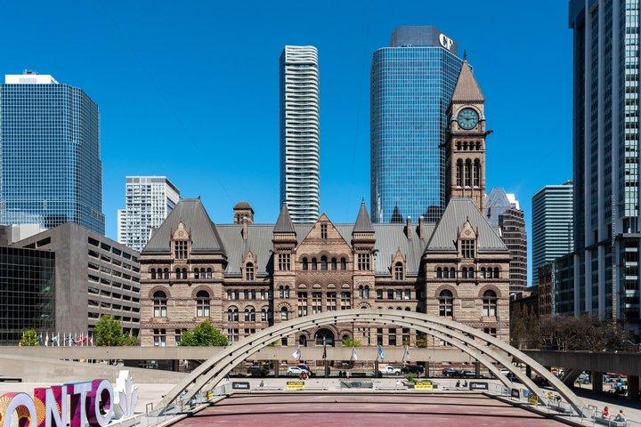 Toronto Churches Private Guided Walking Tour