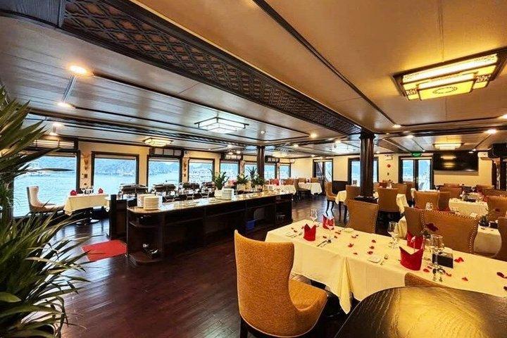 ハノイ発：アルカディブティッククルーズでの2日間ハロン湾ツアー