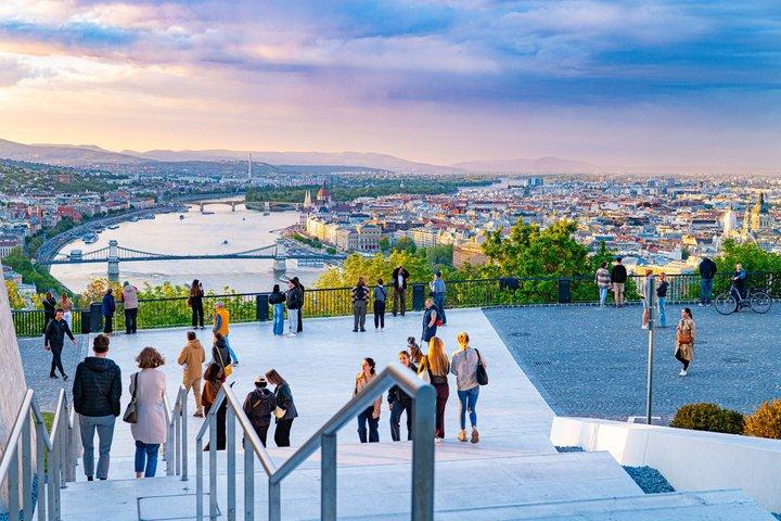 ブダペストの最高の景色 - トップビューポイント付き日の出写真ツアー