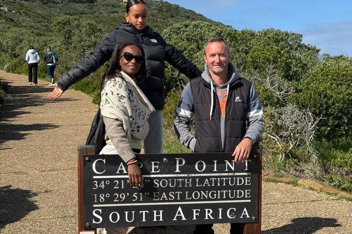 Cape Point, Boulders Beach Penguin Colony & Table Mountain Tour