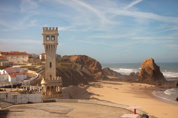 Queluz、Mafra & Atlantic Coast プライベートビーチツアー