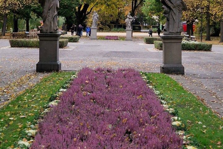 Discover the Real Warsaw: Past & Present