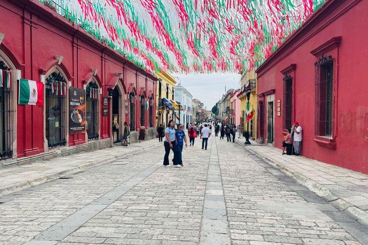 オアハカ市散策とメキシコ酒のテイスティング