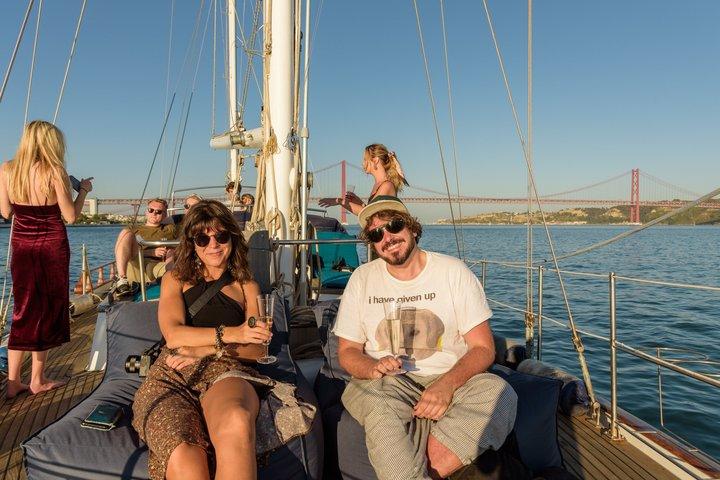 Lisbon Sunset Sail with Wine & Tapas