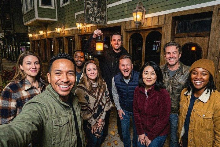 Embers of the Windy City: Chilling Chicago Ghost Tours
