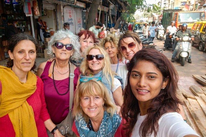 Tour del quartiere dormitorio educativo di Dharavi con opzione Dhobighat