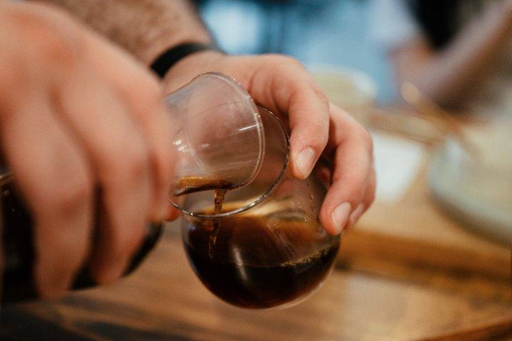 東京名物コーヒーとカフェ文化散策ツアー