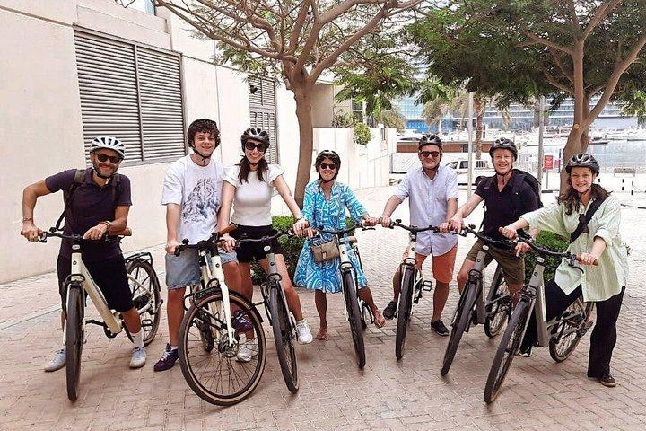 Tour in bicicletta elettrica a Dubai