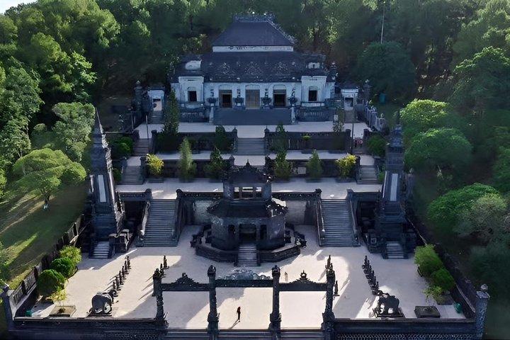 プライベート・ヒュー皇城ツアー:王墓、塔、城塞訪問