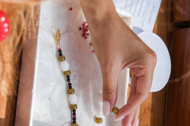 バリ島で自分だけの高級水着ジュエリーをデザインする
