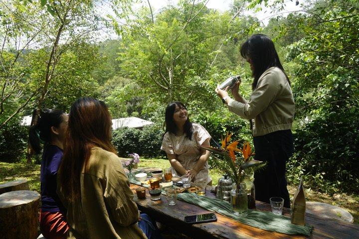 Coffee Farm Tour with Roasting & Tasting Workshop - Da Lat