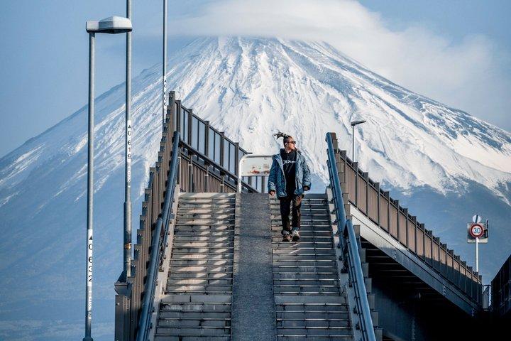 東京発富士山プライベートツアー（英語対応ドライバー付き）