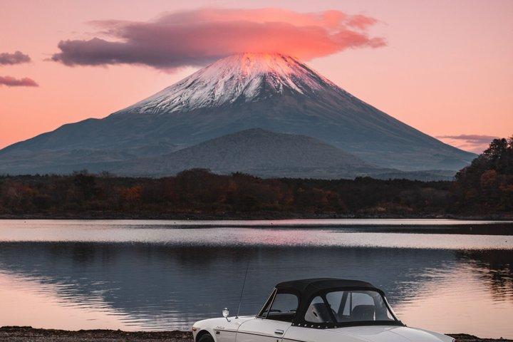 東京発富士山プライベートツアー（英語対応ドライバー付き）
