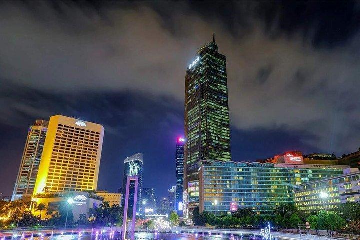 Jakarta Night City Tour With Private Guide