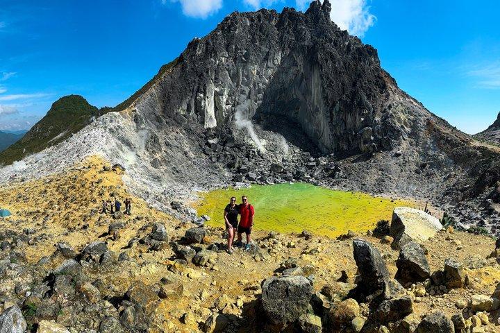 メダンからの日の出ツアーまたはハイキングシバヤック山