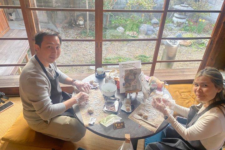 京都もちと大福作り体験とお茶の試飲