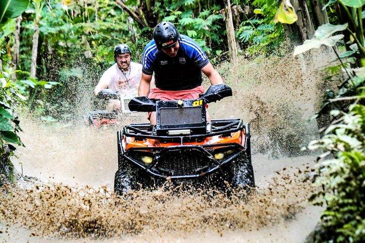 Guidare ATV e Raftare le rapide del fiume Ayung a Ubud con trasferimento