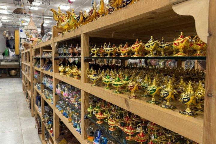 ハルガダ ガイド付きシティツアー：エジプト文化、工芸品など！