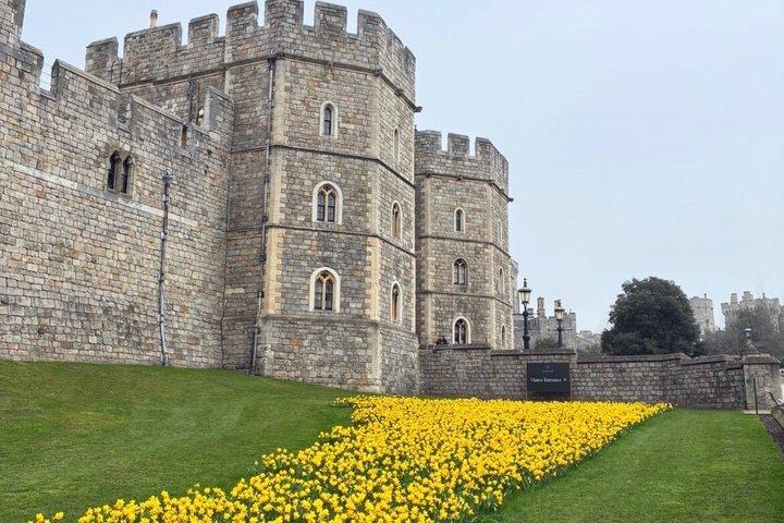 Private Walking Tour with Accredited Expert Guide Windsor Castle
