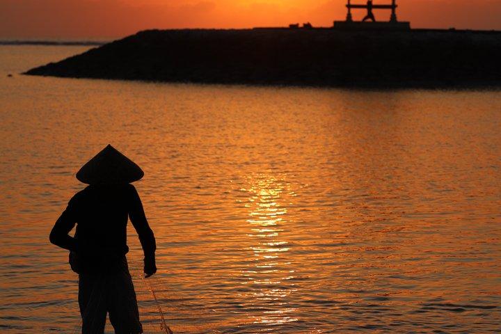Nascer do sol com passeio de pescador em Bali